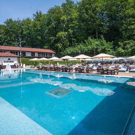 Marabou Resort 브라쇼브 외부 사진