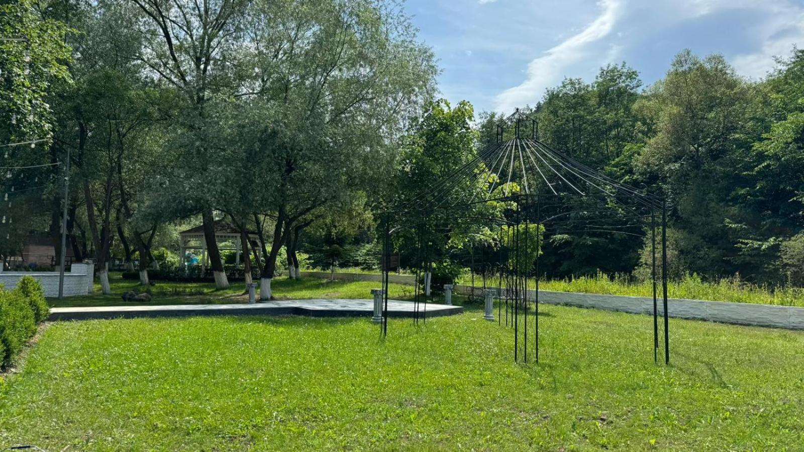 Marabou Resort 브라쇼브 외부 사진