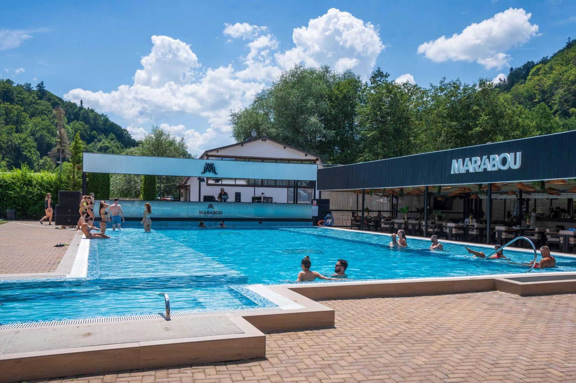 Marabou Resort 브라쇼브 외부 사진
