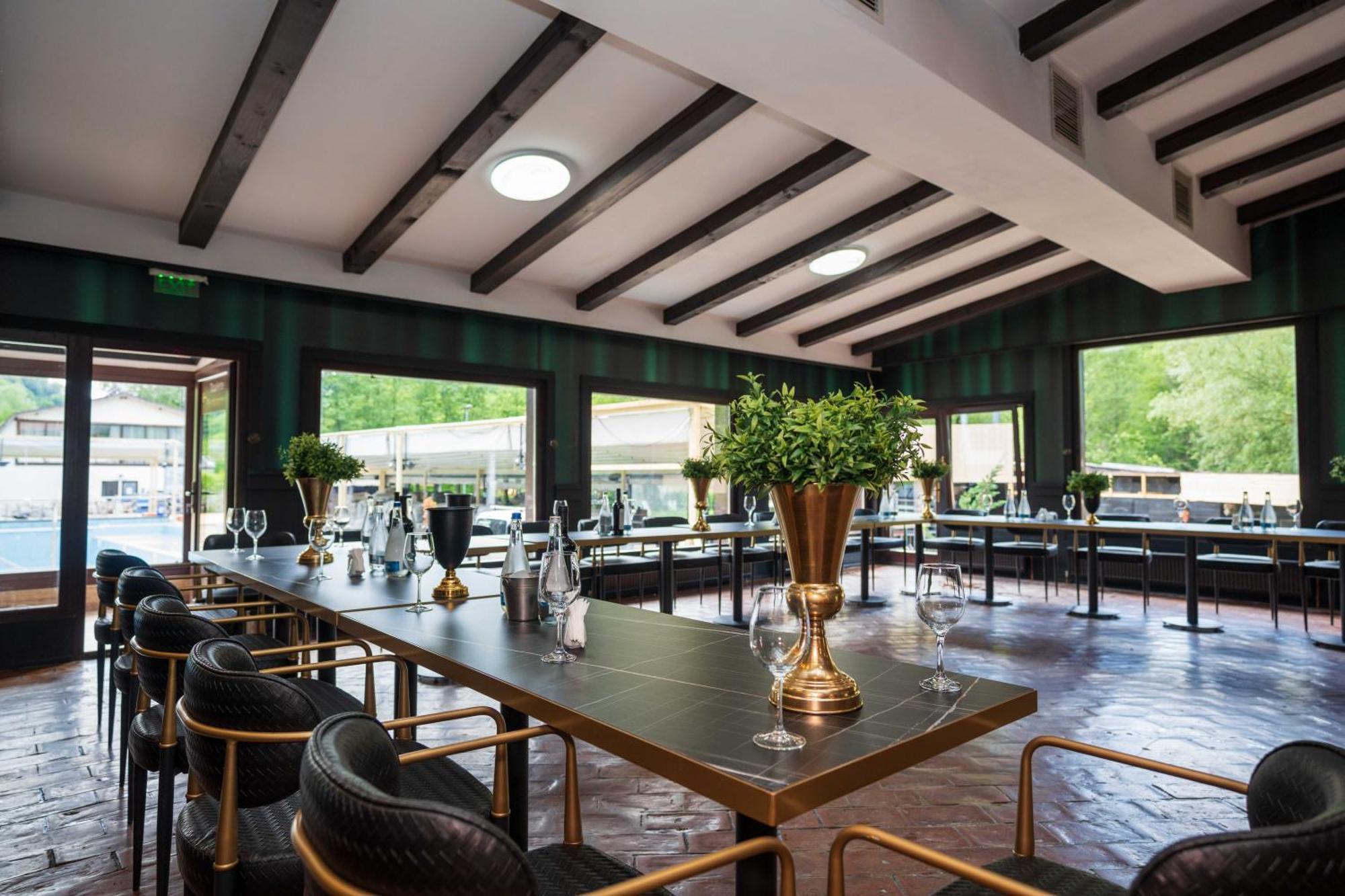 Marabou Resort 브라쇼브 외부 사진